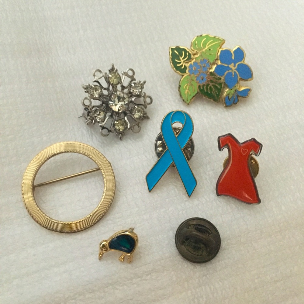 LP Bundle 6 Vintage Pins Brooches Tie Tacks